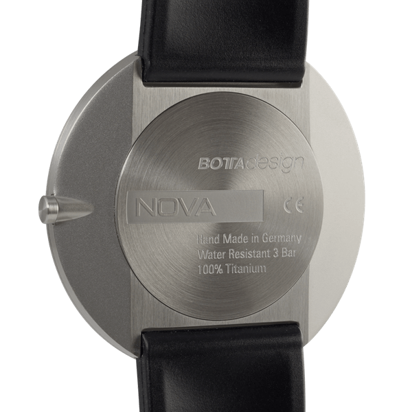 Black Quartz Nova Titanium Wrist Watch